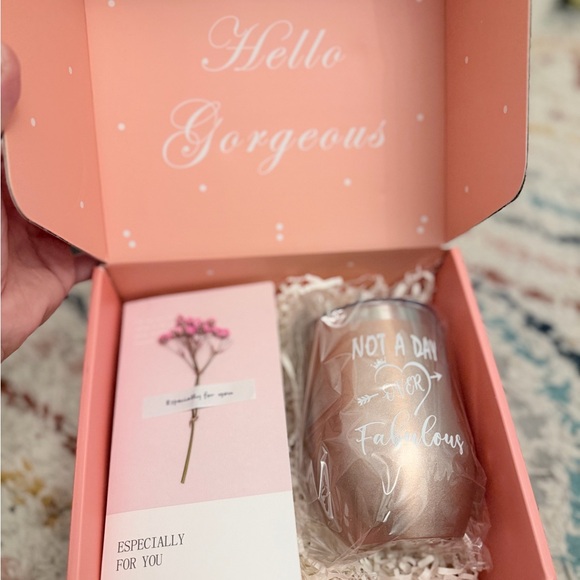 Beauty bundle - Picture 6 of 7